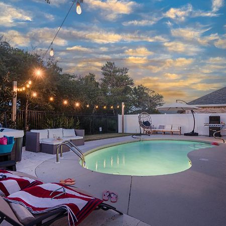 Heated Pool And Golf Cart, Walk To Beach! Best Deal! Destin Exterior photo