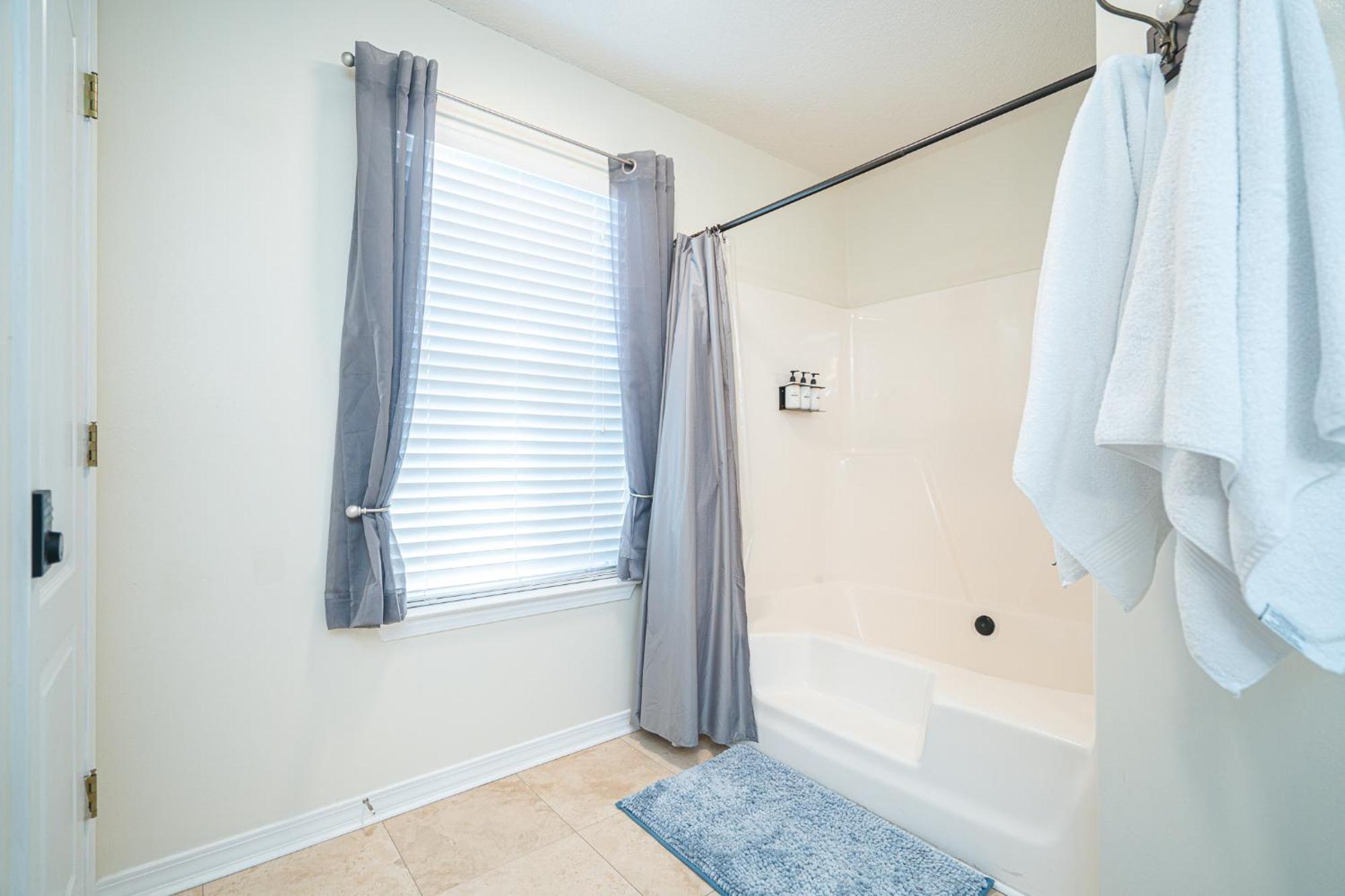 Heated Pool And Golf Cart, Walk To Beach! Best Deal! Destin Exterior photo