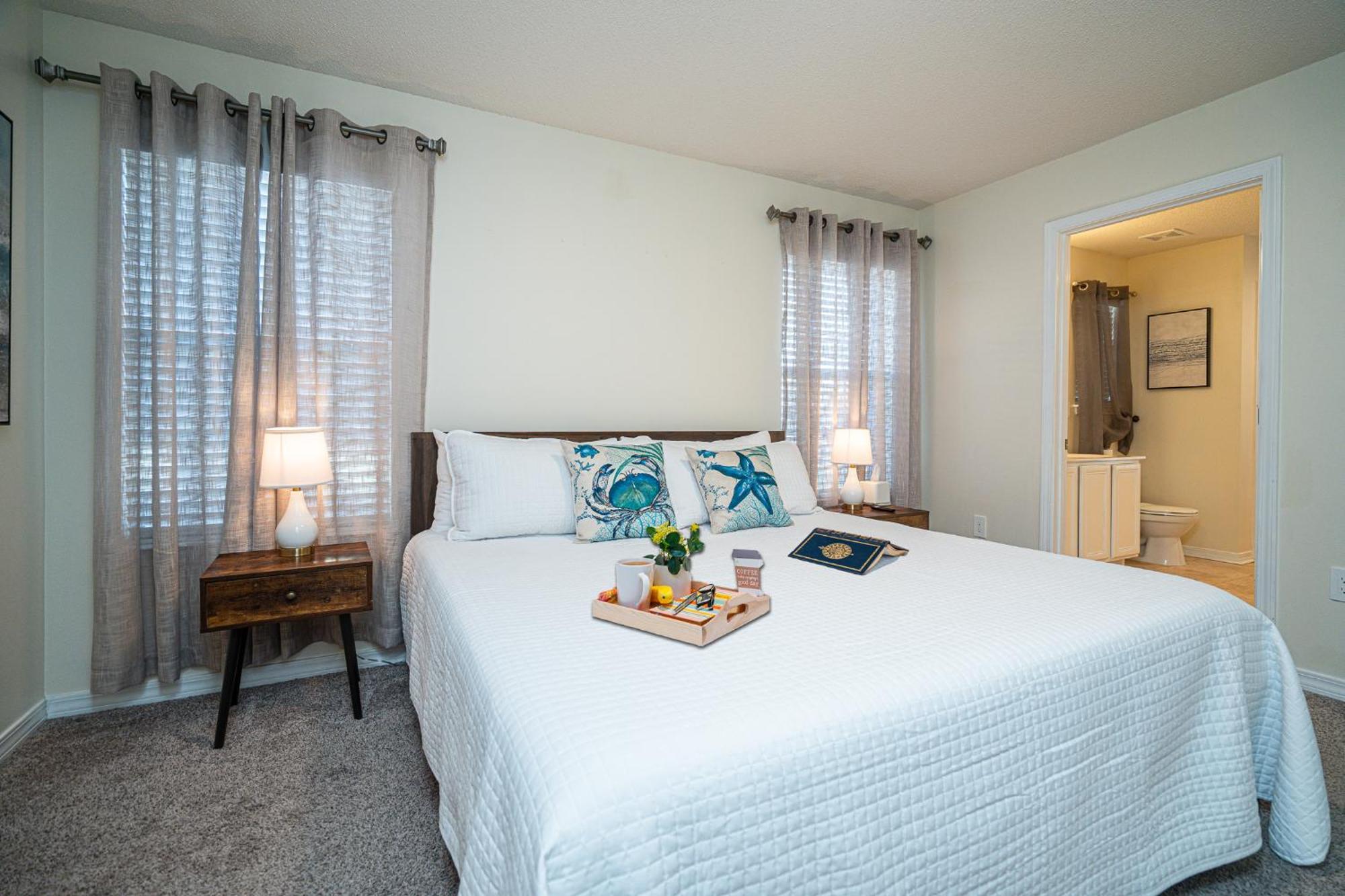 Heated Pool And Golf Cart, Walk To Beach! Best Deal! Destin Exterior photo